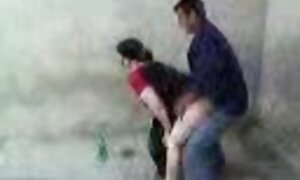 ハメ撮り赤ん坊はベッドの上に彼女の母親を投げ、彼のコックを吸うために彼女を強制 無料 エロ 女性 向け