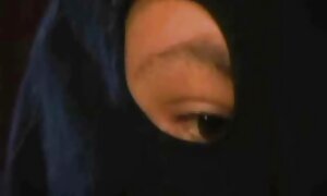 濡れている柔らかいパイパンマンコで美しさ エッチ 無料 動画 女性 向け