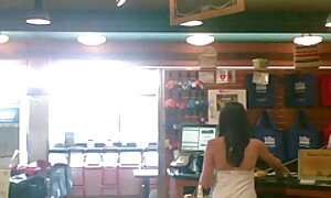 Blondesショー性と筋肉の男 女性 の 為 の エッチ な 動画