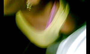黒人はどのように吸うかを示しています 女性 向け av タツ