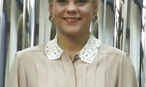 クリスマスでは、私はジューシーであり、ターゲットの右に終わるお尻の女の子を犯しました 女性 用 av イケメン