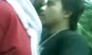 男は隠されたカメラに高齢者の女性を引っ張った エッチ な 動画 女性 向け