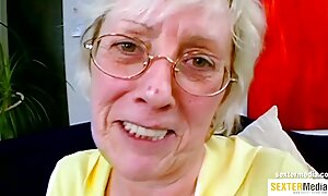 肛門性と金髪によるプール 女性 向け 動画 玩具